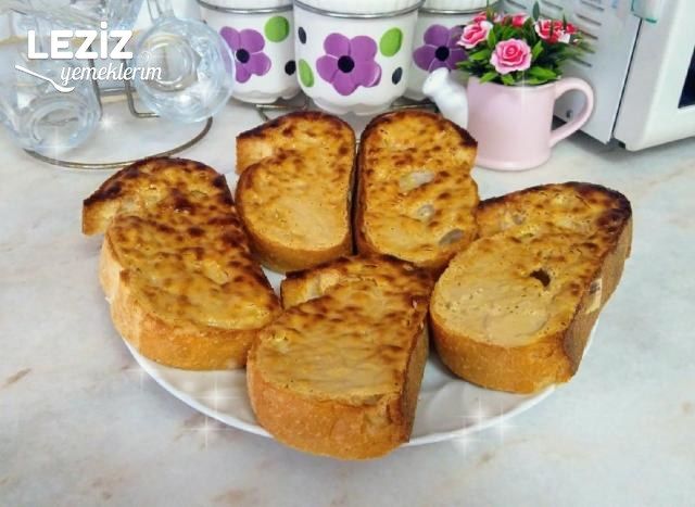 Kahvaltılık Tahinli Ekmek Dilimleri