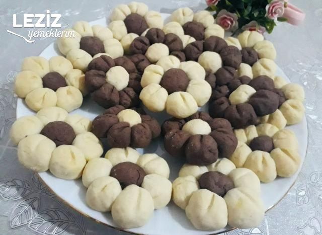 İki Renkli Papatya Kurabiye