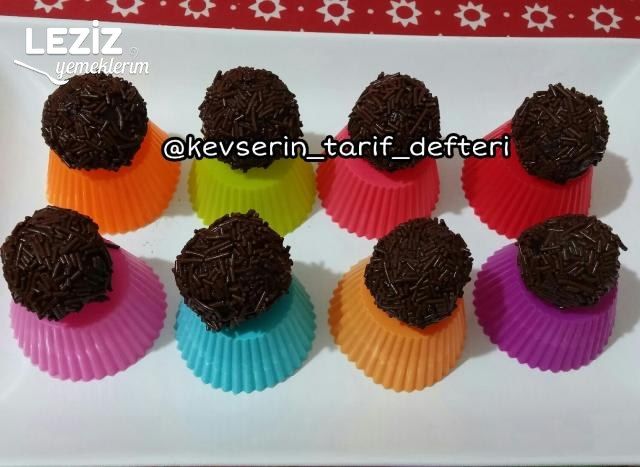 Bisküvisiz Gerçek Çikolata Topları (Çay Kahve Yanına)