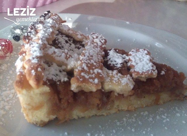 Elmalı Tart (Kıyır Kıyır)