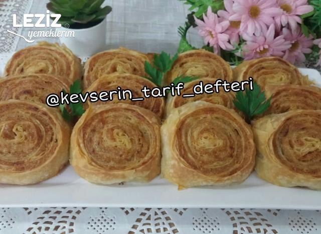 Nefis Patatesli Rulo Börek