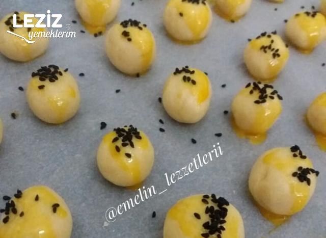 Lokmalık Çörekotlu Mini Kurabiye