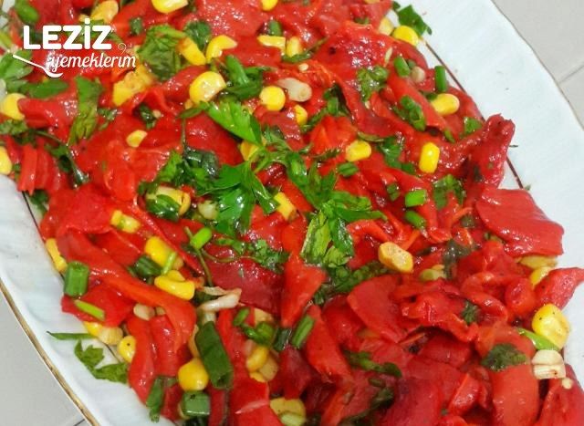 Kırmızı Biber Salatası