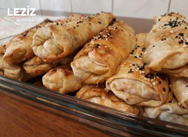 Pırasalı Börek Tarifi (Aşamalı Anlatım)