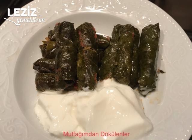 Yaprak Sarması (Kıymasız)