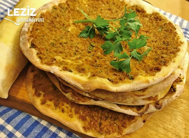 Ev Yapımı Nefis Lahmacun