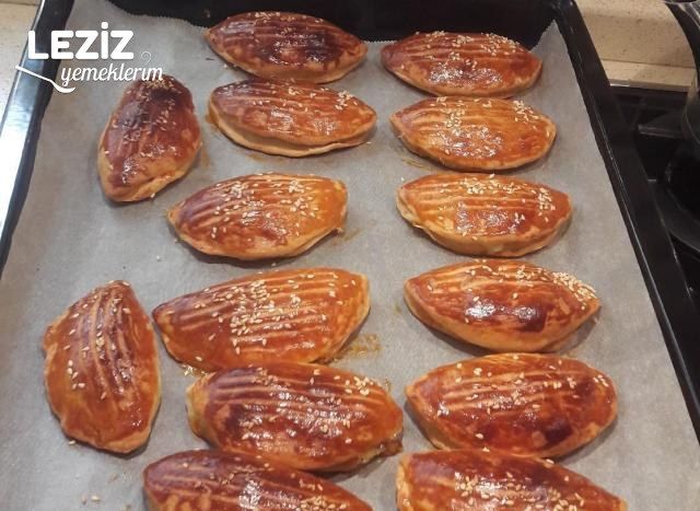 Kabartma Tozlu Nefis Poğaça