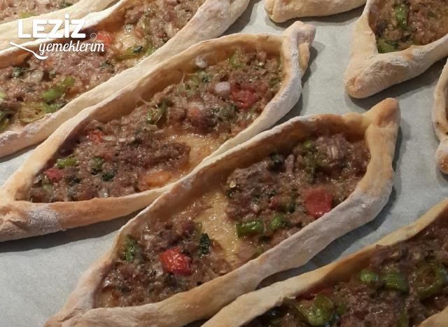 Etli Pide