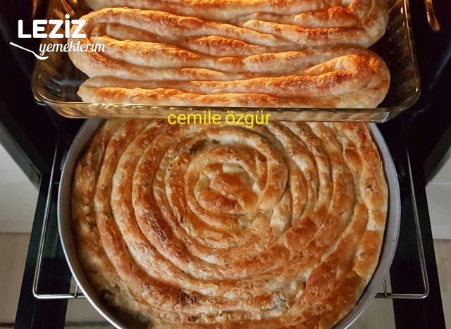 Pırasalı Çarşaf Böreği