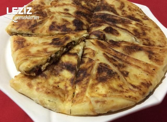 Kıymalı Tava Böreği