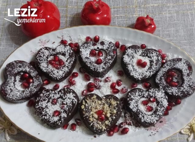 Nefis Narlı Çikolata Tarifi