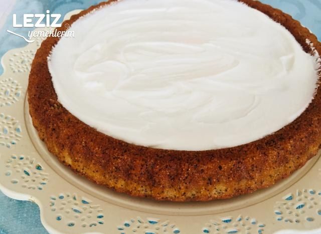 Tart Kalıbında Haşhaşlı Revani