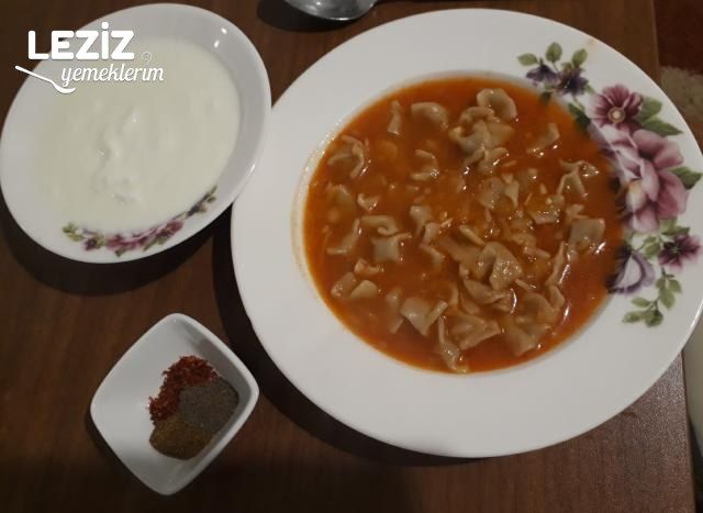 Enfes Mantı Çorbası
