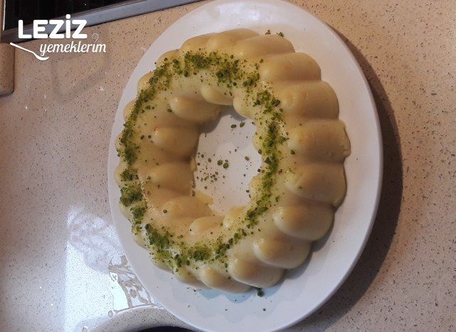 Sütlü İrmik Tatlısı (Pratik Ve Nefis)