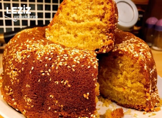 Susamlı Kek (Tam Kıvamında)