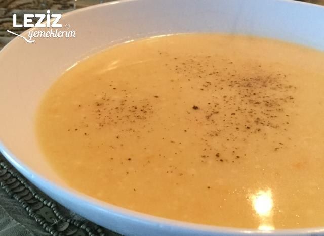 Terbiyeli Kereviz Çorbası