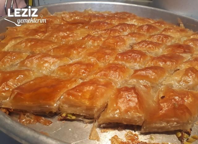 Hazır Yufka İle Baklava