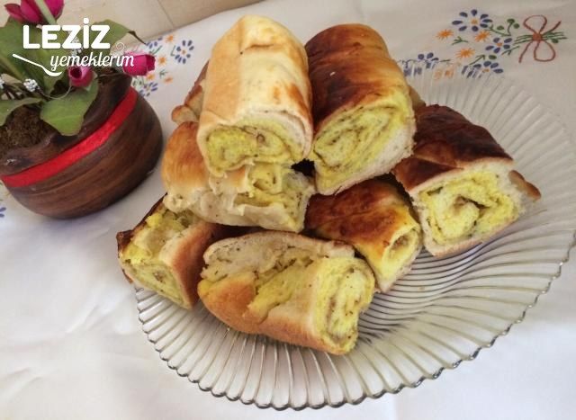 Zerdeçallı Börek