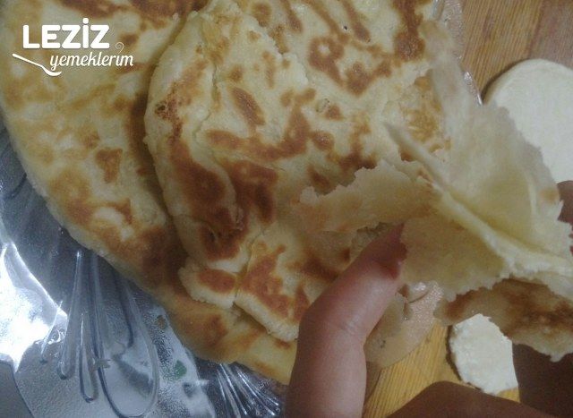 Peynirli Katmer Tarifi