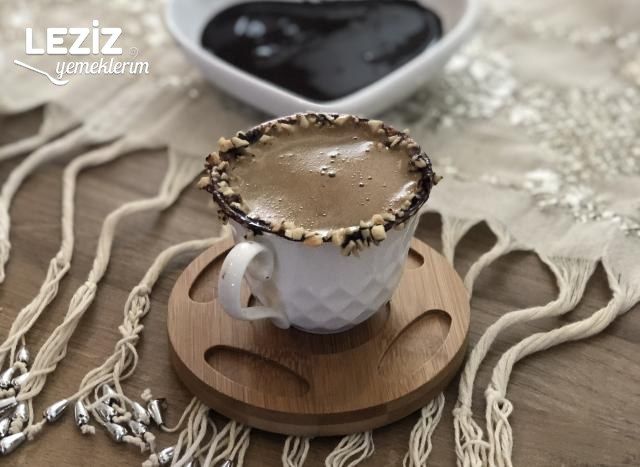 Çikolatalı Fındıklı Kahve Keyfi