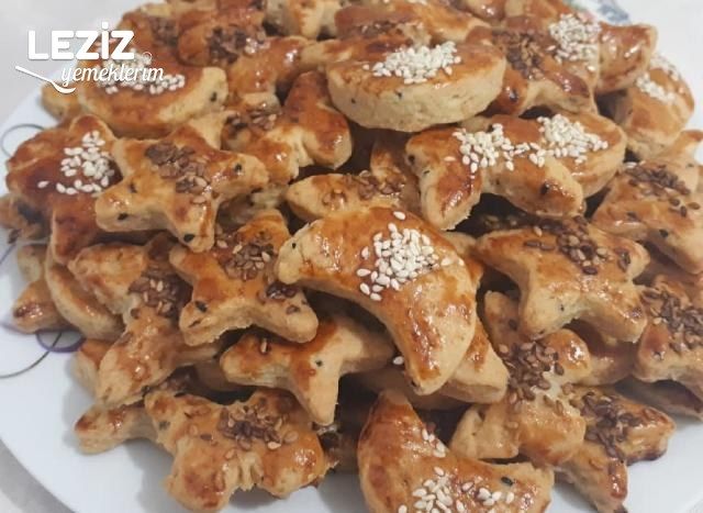 Mahlepli Tuzlu Kurabiye (Sıvı Yağlı Kurabiye)