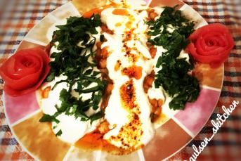 Yoğurtlu Nohut Salatası