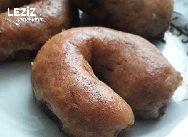 Pekmez Şerbetli Ay Tatlısı