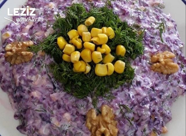 Pratik Mor Lahana Salatası Nasıl Yapılır