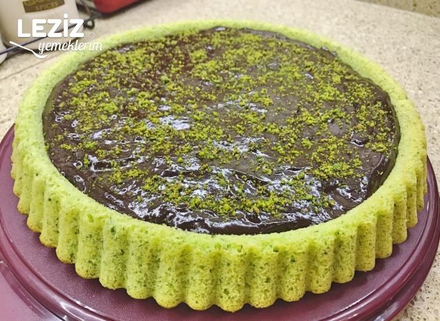 Ispanaklı Ve Çikolatalı Kek