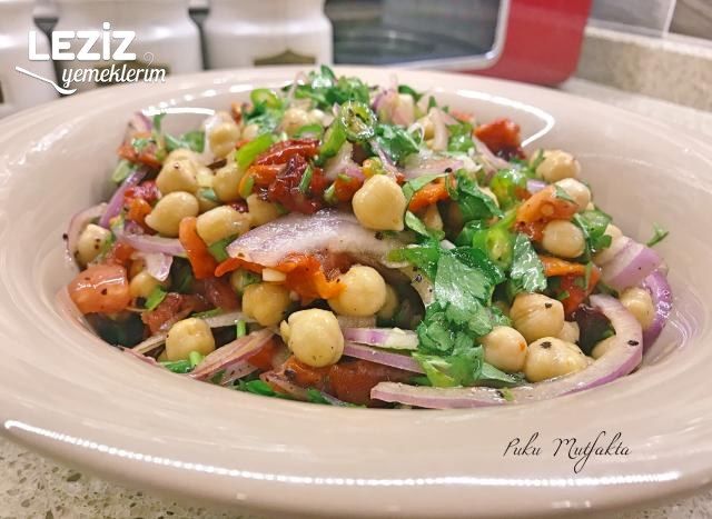 Nohut Salatası Nasıl Yapılır?