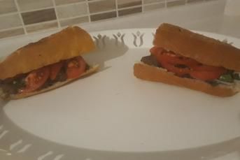 Ekmek Arası Köfte