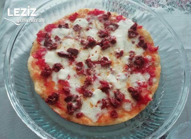 Tencere Pizzası (5 Dakikada Pişiyor)