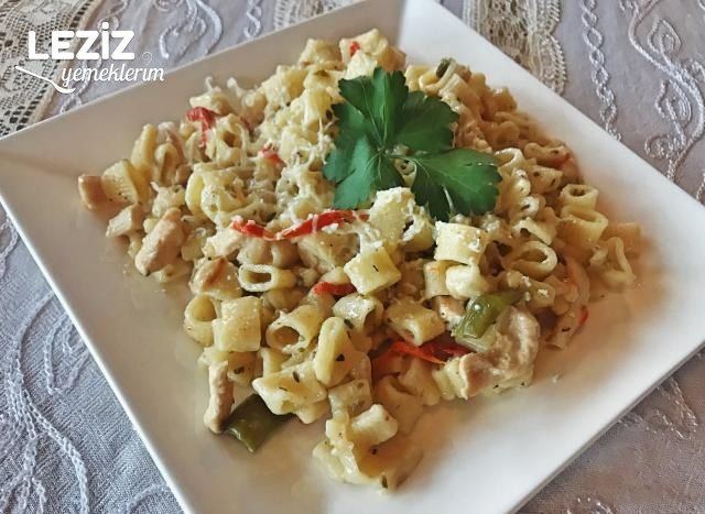 Kremalı Ve Tavuklu Makarna