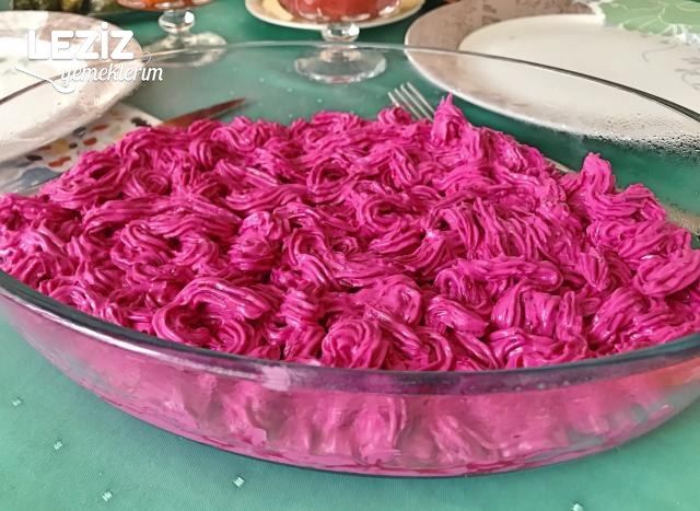 Yoğurtlu Pancar Salatası Nasıl Yapılır