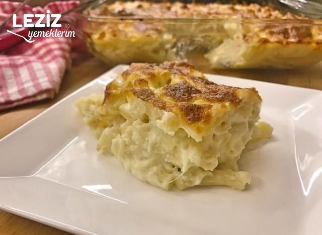 Fırında Beşamel Soslu Nefis Makarna