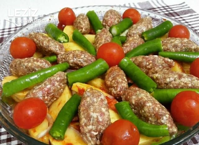 Muhteşem Lezzetli Fırında Köfte Patates