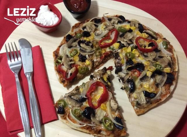 Bazlamadan Pratik Vejetaryen Pizza