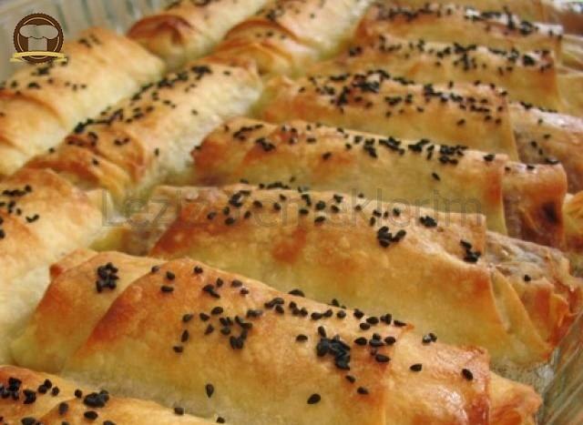 Kol Böreği  (Hazır Yufkadan)