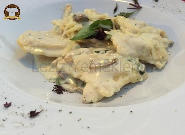Kremalı Mantar Soslu Makarna Ravioli