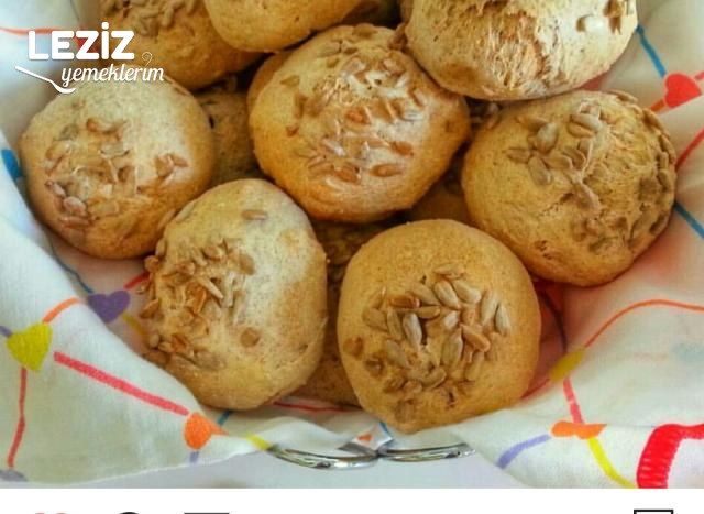 Ayçekirdekli Minnak Ekmekler