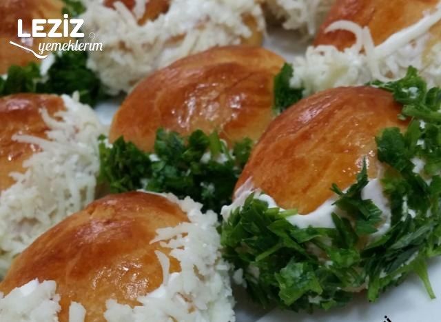 Nefis Saçaklı Poğaça