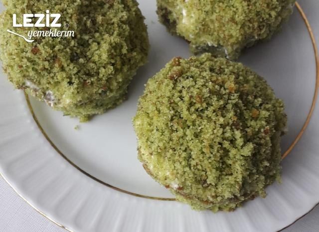 Porsiyonluk Ispanaklı Pasta