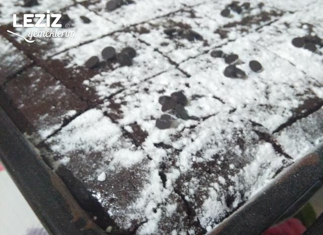 Kremalı Islak Kek Tarifi