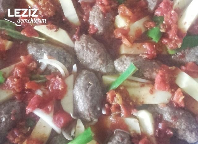 Leziz Fırında Patatesli Köfte Tarifi