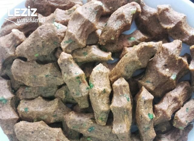 Ev Yapımı Etsiz Çiğ Köfte Nasıl Yapılır
