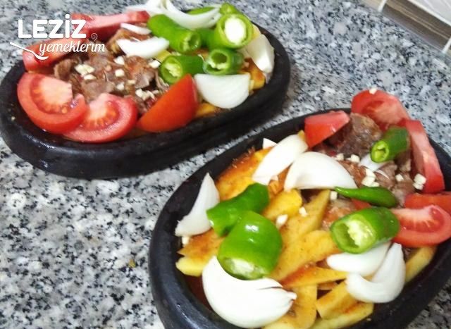 Güveçte Gerdan