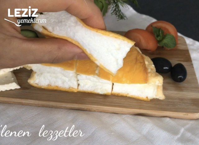 Kahvaltının Starı Pasta Görünümlü Omlet (Videolu)