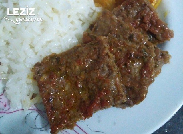 Ev Yapımı Tepsi Kebabı