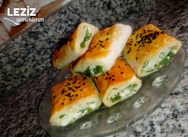 Pratik Peynirli Çıtır Börek