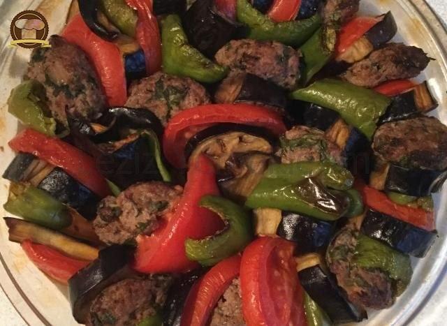 Patlıcan Kebabı Tarifi Nasıl Yapılır